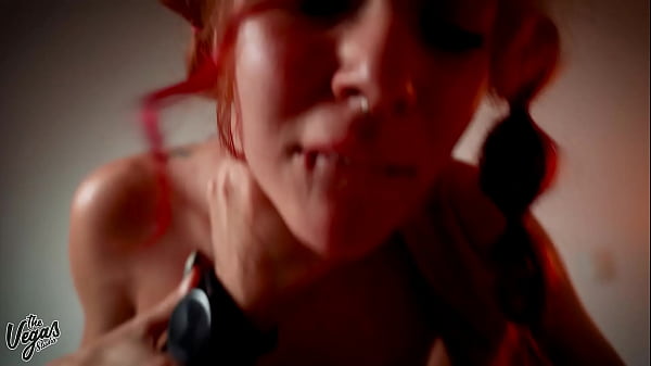 She was supposed to only jerk me off, but she couldn'_t resist - Sallys Vamp