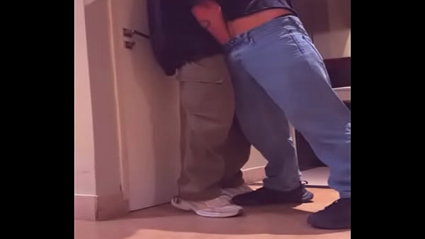 The straight man and I secretly fucked at a party after many drinks