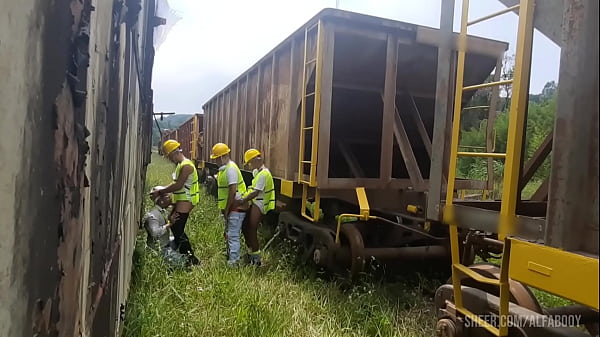 THE WORKERS GOT HARD TODAY AT WORK, THEY CALLED THEIR FRIEND TO AN ORGY AT LUNCH TIME AND THE DESSERT WAS WITH A LOT OF MILK ON THE ASS AND IN THE MIDDLE OF THE TRAIN TRACKS AND CARS Part I (TEASER)