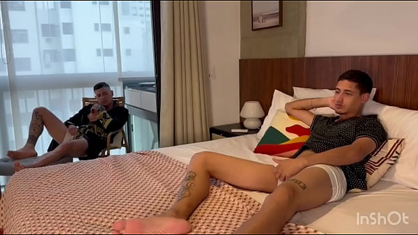 HE LOVES WHEN I STICK MY ASS