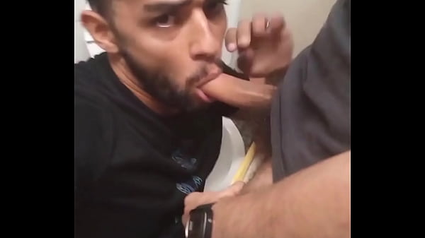 Wild Young Girl enjoys herself