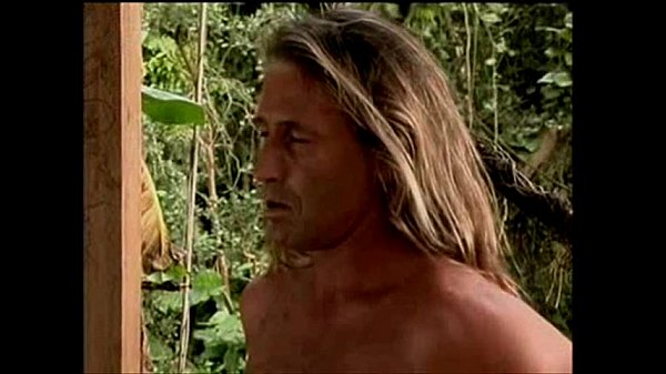 Tarzan eating his colleague's ass - www.arquivogls.com